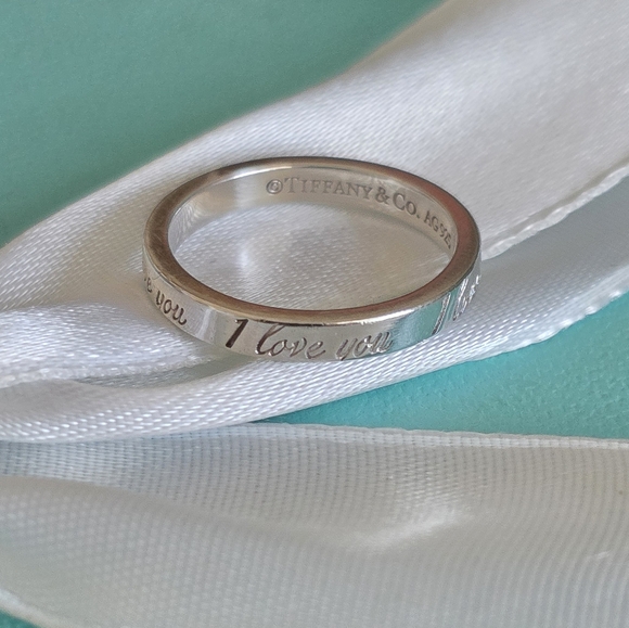 Retired I love you band ring - Picture 7 of 8